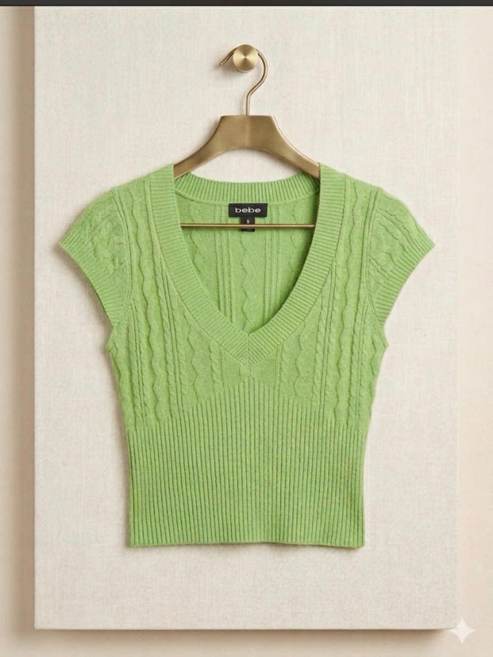 bebe Lime Green Cable-Knit V-Neck Short Sleeve Sweater Top